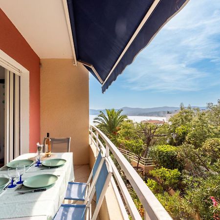 Apartment Le Marbello Le Lavandou Extérieur photo