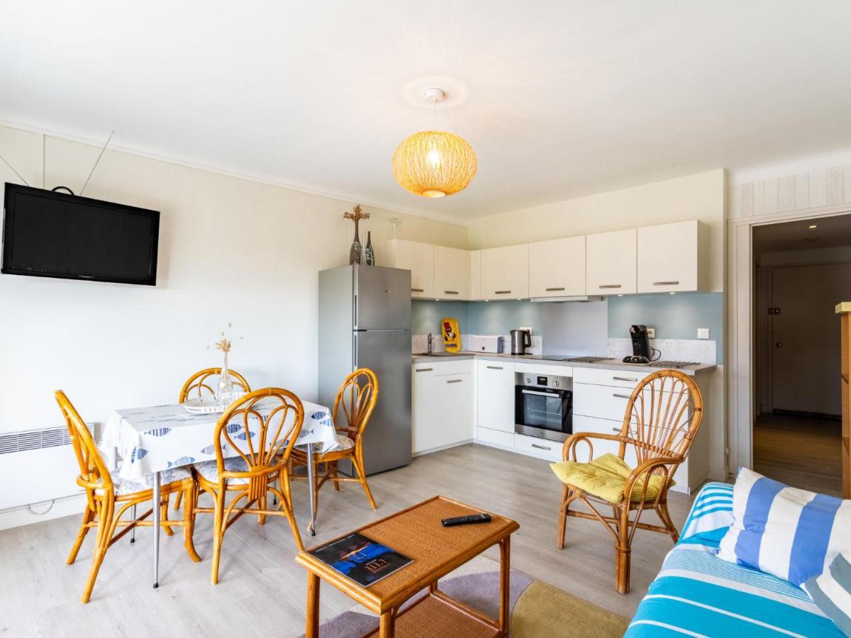 Apartment Le Marbello Le Lavandou Extérieur photo